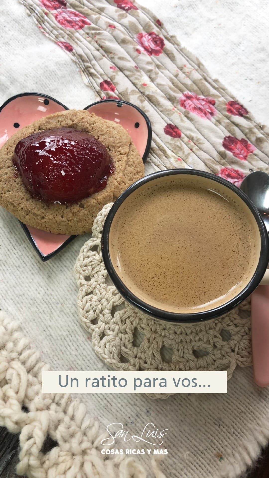 Café con galletita casera